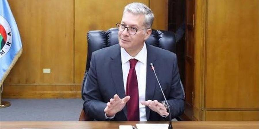 وزير
      البترول:
      تنويع
      مصادر
      إمدادات
      الغاز
      وتأمين
      احتياجات
      الدولة
      عبر
      الاستيراد