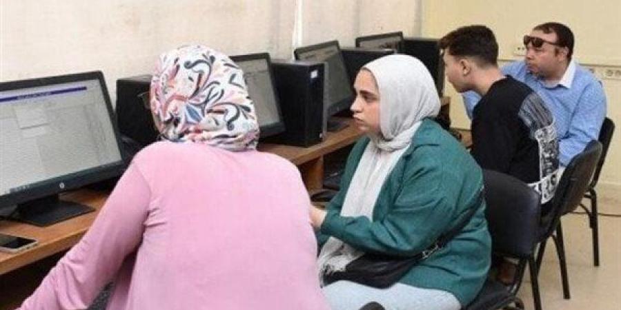 فتح
      باب
      التقدم
      لاختبارات
      الدبلومات
      والمعاهد
      الفنية
      غدا
