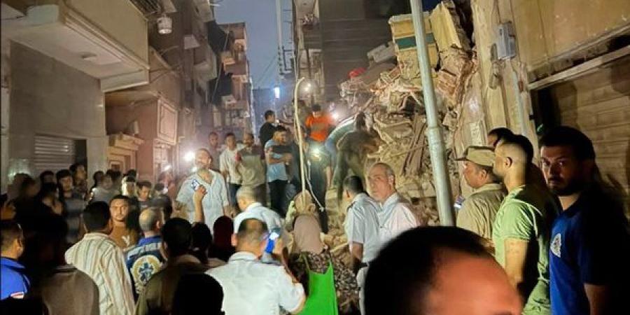محافظ
      الغربية
      يوجه
      برفع
      درجة
      الاستعداد
      وفصل
      المرافق
      على
      العقار
      المنهار
      في
      زفتى