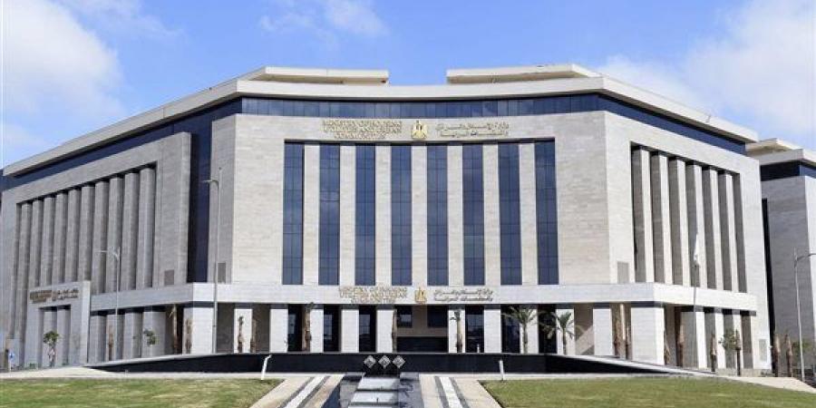 بالأسعار
      والصور،
      تفاصيل
      طرح
      أراضي
      الإسكان
      المتوسط
      بحدائق
      أكتوبر