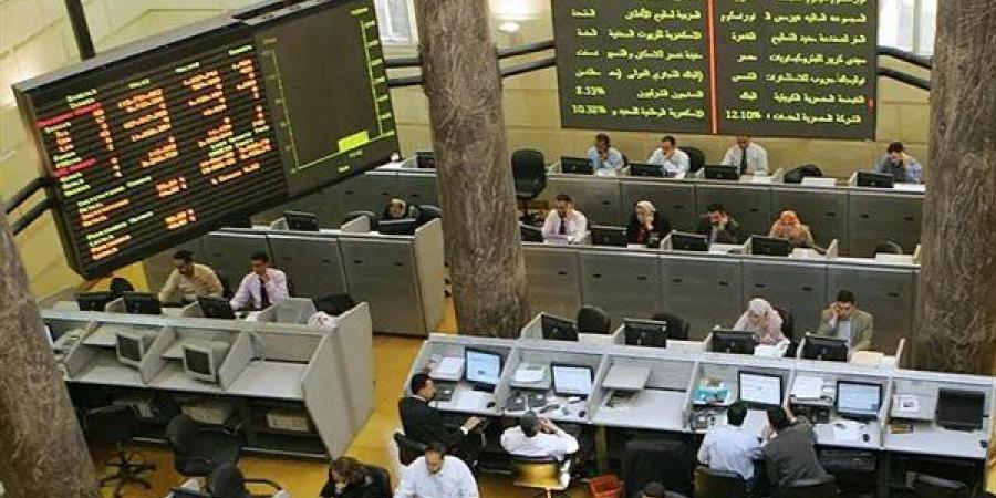 9
      بنوك
      تستحوذ
      على
      صدارة
      المتعاملين
      بالبورصة
      في
      أولى
      جلسات
      الأسبوع