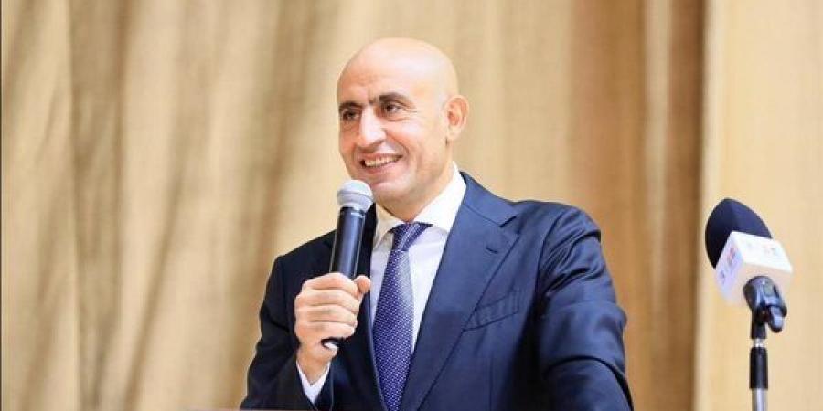 استعدادًا
      للعام
      الدراسي
      الجديد،
      3
      قرارات
      وزارية
      تحدد
      مستقبل
      التعليم
      قبل
      الجامعي