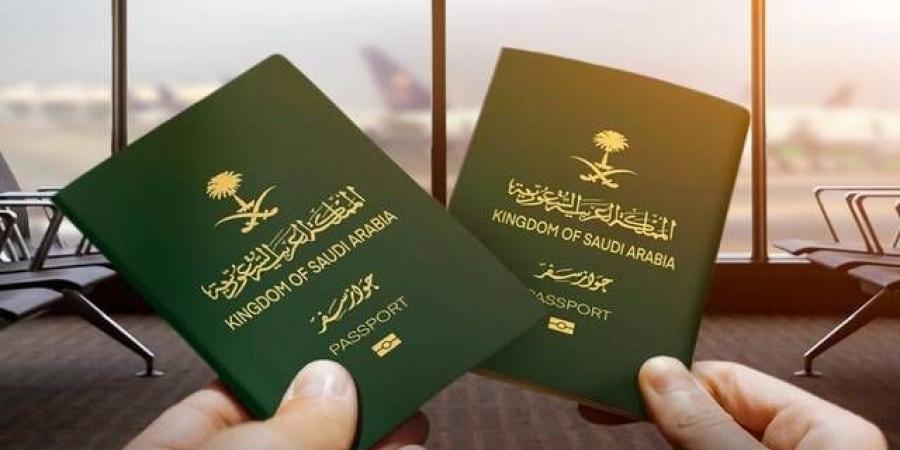 الجوازات
      تدعو
      المواطنين
      إلى
      المحافظة
      على
      جوازات
      سفرهم
      داخل
      المملكة
      وخارجها
