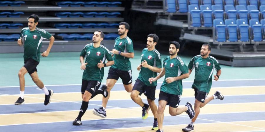 حكام النخبة يجتازون اختبار اللياقة بنجاح