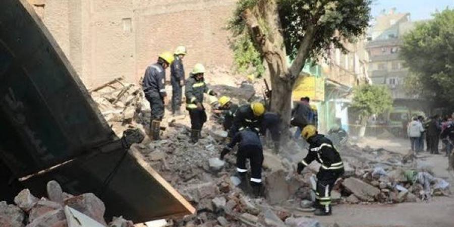 بعد
      الزلزال،
      نائب
      يسأل
      عن
      خطة
      الحكومة
      للتوعية
      ومراجعة
      أكواد
      البناء