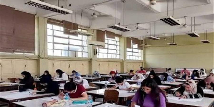 لطلاب
      الثانوية
      العامة،
      آخر
      موعد
      لتسجيل
      اختبارات
      القدرات
      2026
      والكليات
      التي
      تشترط
      أداءها