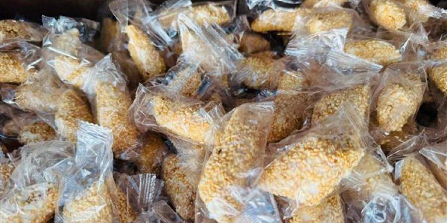 قبل
      تسريبها
      للأسواق،
      صحة
      القليوبية
      تضبط
      3
      أطنان
      من
      حلوى
      المولد
      مجهولة
      المصدر
      بالخانكة