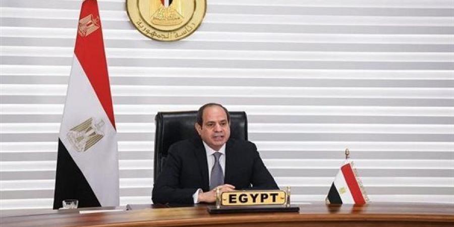 السيسي
      يوجه
      بضمان
      تقديم
      الدعم
      للشرائح
      المستحقة