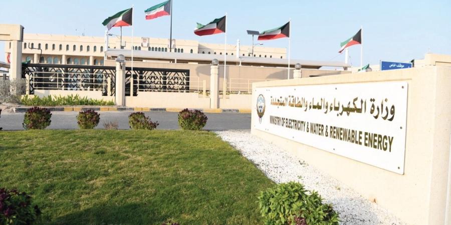 «الكهرباء» تنجح في تجاوز النصف الأول من الصيف رغم جسامة التحديات