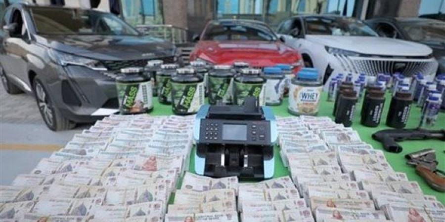تزامنا
      مع
      محاكمتها
      في
      قضية
      المخدرات
      الكبرى،
      ماذا
      كشف
      تقرير
      اللجنة
      الثلاثية
      بشأن
      سارة
      خليفة؟