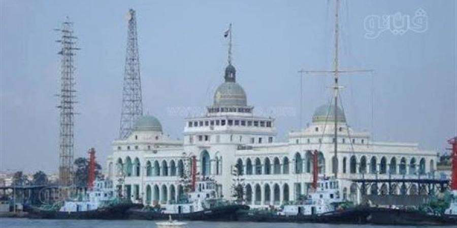 محافظ بورسعيد يُصدر حركة تغييرات وتنقلات موسعة لرؤساء الأحياء
