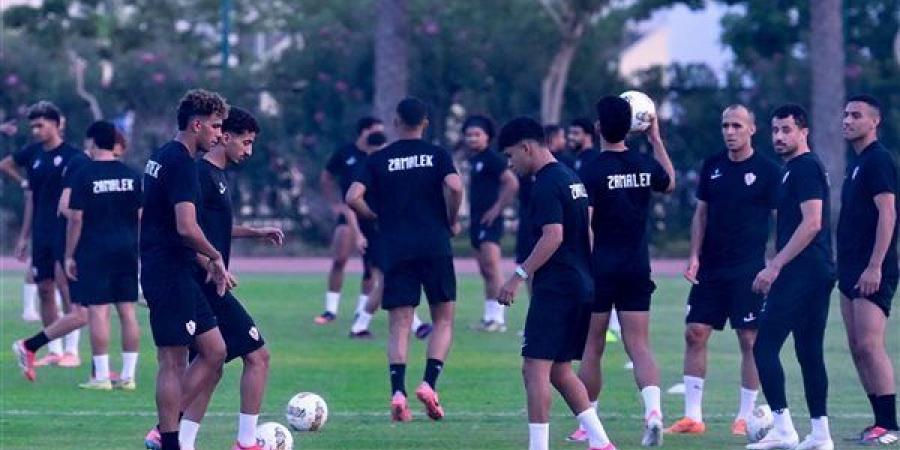 قرار مهم من معتمد جمال قبل ودية أورانج، ماذا يحدث في معسكر الزمالك؟