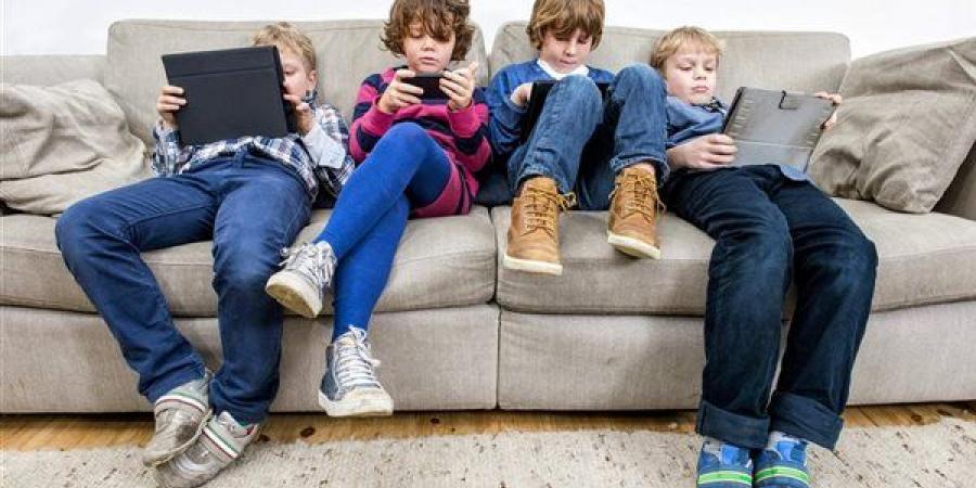 10 عادات صيفية بسيطة حان وقت التخلص منها قبل الدراسة بشهر