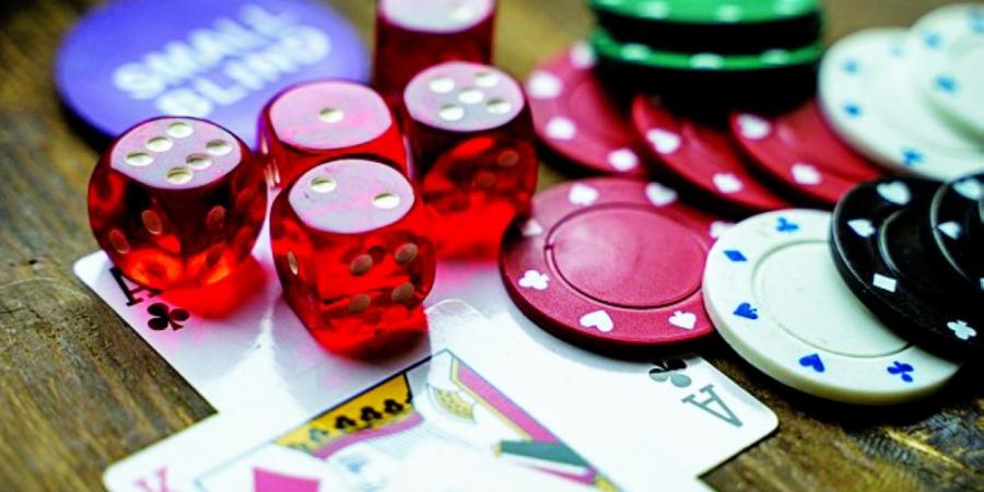 ألعاب المراهنة "دوبيت والروليت" تصطاد الشباب بوهم الثراء السريع 