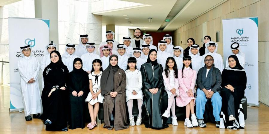 30 موهبة صغيرة تتعلم كيف تفكر.. وتناقش.. وتقنع