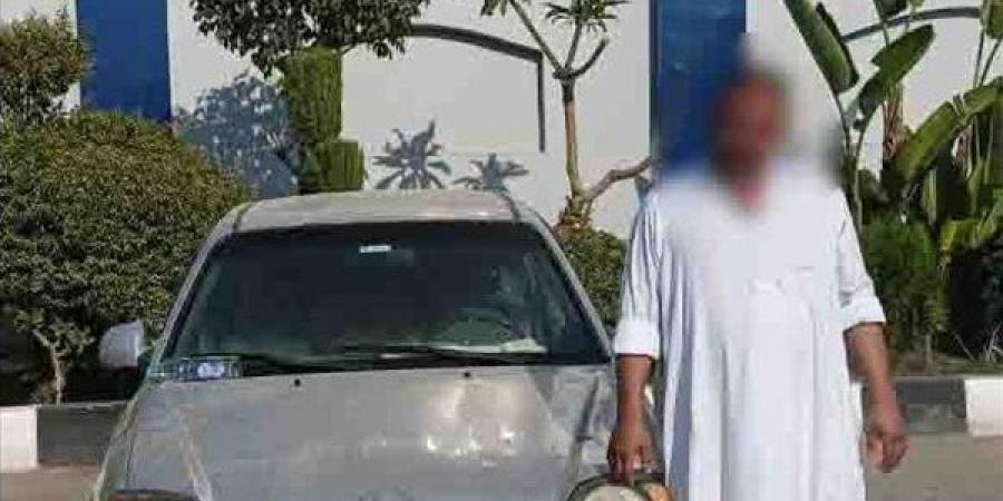 بسبب اللهو، ضبط سائق ظهر في صورة يقود سيارته برعونة في القليوبية