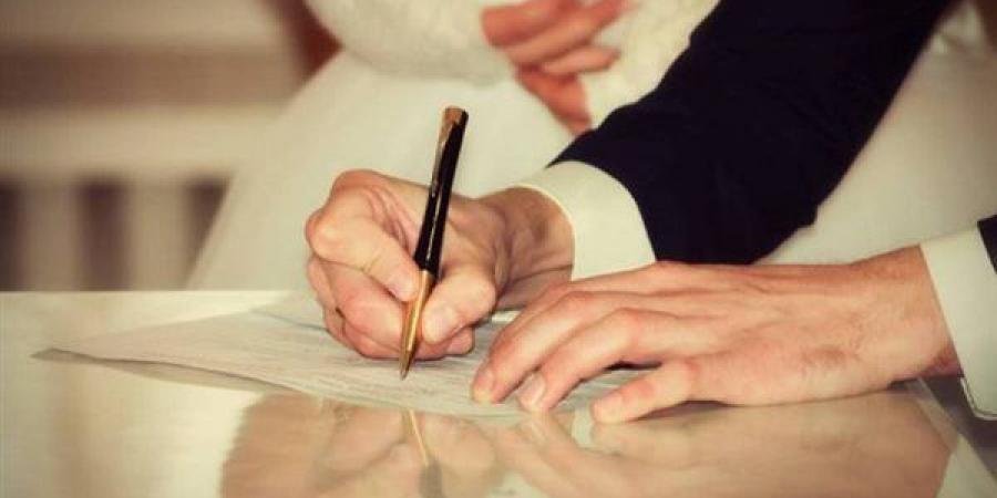 بعد انتشاره بين الشباب، دار الإفتاء تحسم الجدل بشأن حكم «زواج النفحة»