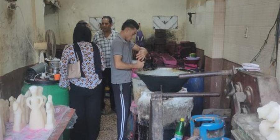 قبل المولد النبوي، ضبط 6 ألاف قطعة حلوى مولد فاسدة بالغربية (صور)