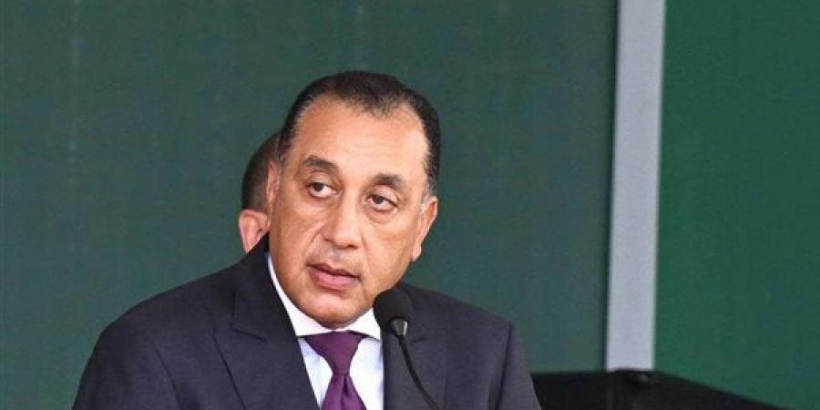 رئيس الوزراء يعود للقاهرة بعد مشاركته في افتتاح مشروع سد "جوليوس نيريري" بتنزانيا