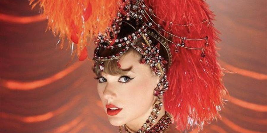 قبل حفل إيمي 2026، تايلور سويفت تكشف كواليس توثيق «The Eras Tour»