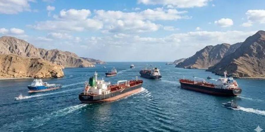 إيران تسمح لناقلات نفط عراقية بالعبور من مضيق هرمز