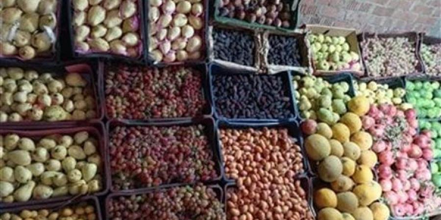 أسعار الفاكهة اليوم السبت، العنب بـ 40 جنيها "جملة" وهزة في عرش التفاح البلدي