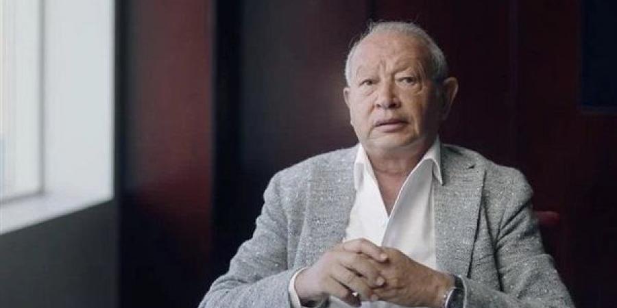 بعد قيامه بأول رحلة تجريبية للساحل الشمالي، ساويرس يكشف أهمية التاكسي الطائر