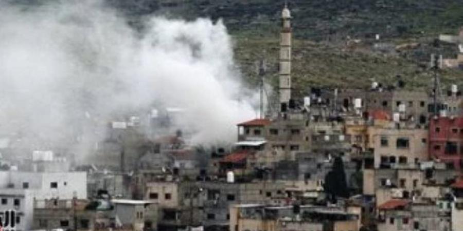 الاحتلال الإسرائيلي يعتقل مالايقل عن 15 فلسطينيا من مدن الضفة