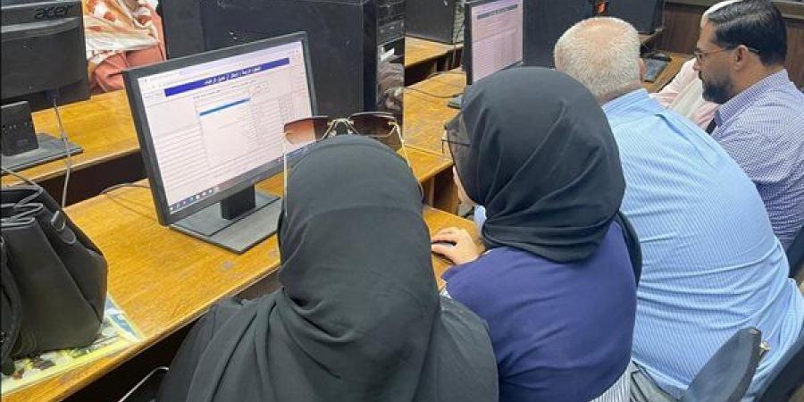 أزمة خريجي STEM، التعليم العالي تتراجع في قرارها بإعفائهم من التوزيع الجغرافي.. وتؤكد: توحيد قواعد القبول وتحقيق المساواة بين الجيمع.. والطلاب: نريد قواعد تراعي طبيعة دراستنا