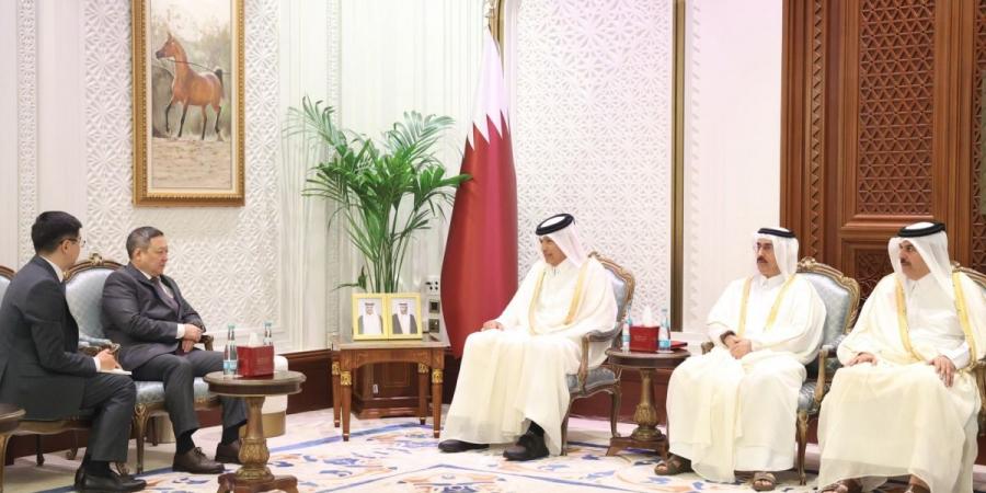 رئيس مجلس الشورى يجتمع مع سفيري قيرغيزيا ورومانيا
