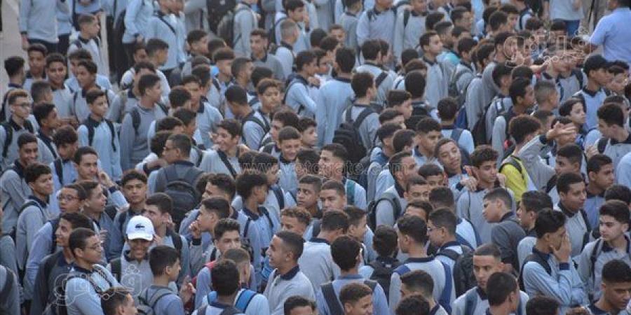 اتحاد "أمهات مصر": تقليل كم المناهج والتقييمات ودعم المعلم أبرز مطالب العام الدراسي الجديد