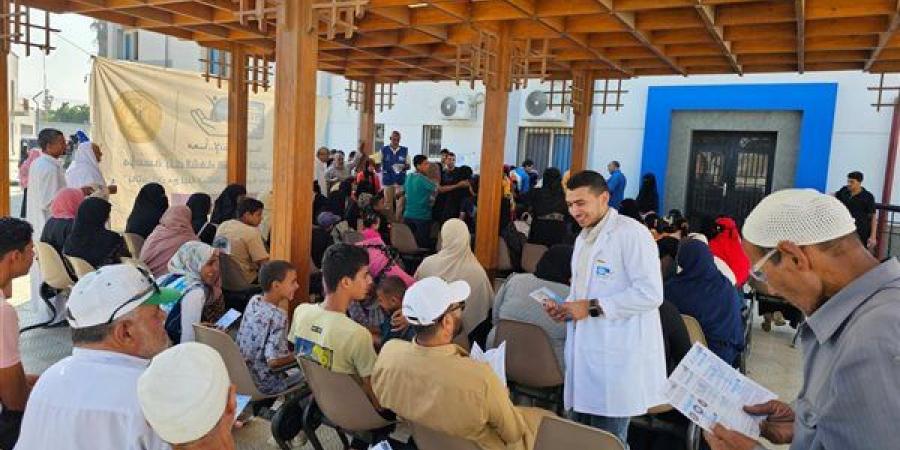 الكشف على 1631 مواطنا بالقافلة الطبية المجانية بقرية كوم فرج في البحيرة