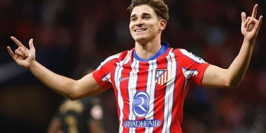 الأمر يتعلق بالكرامة، أتلتيكو مدريد يرد بقوة على تصريحات لابورتا بشأن ألفاريز
